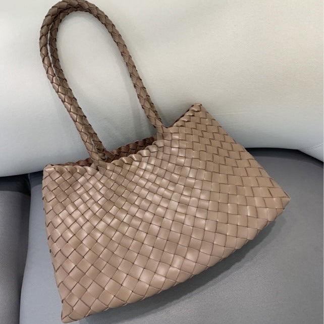 Trendy Retro Large Capacity Handwoven Handbag - HCDSHOP