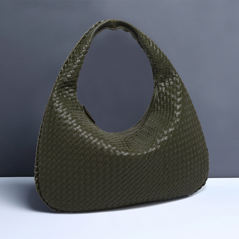 Crescent shaped women's bag hand woven hand-held dumpling bag fashionable single shoulder armpit bag