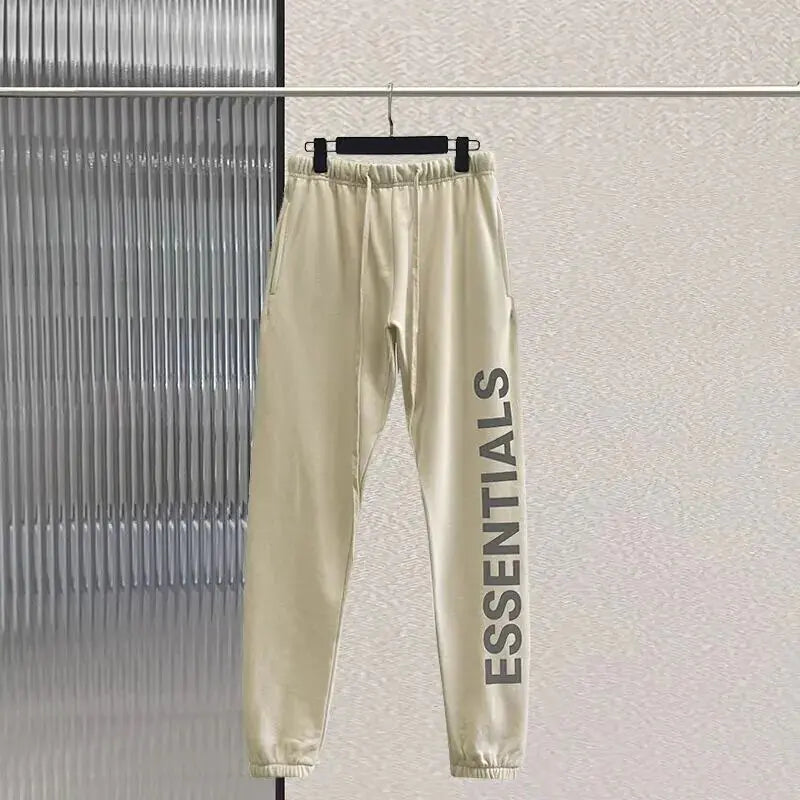 Pantalones Essentials con estampado de letras